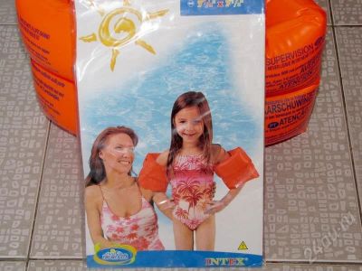 Лот: 320300. Фото: 1. Надувные нарукавники. Игрушки для купания