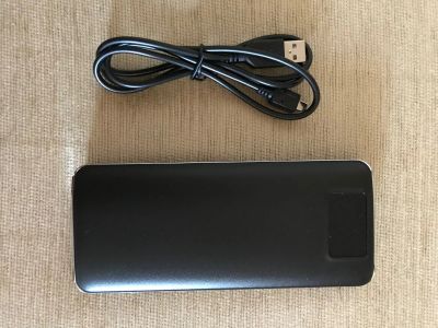 Лот: 15833768. Фото: 1. Power bank 10.000 mAh. Внешние, портативные аккумуляторы для смартфонов (Power bank)