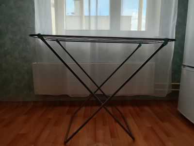Лот: 25206944. Фото: 1. Сушилка для белья, напольная. Сушилки для белья, прищепки