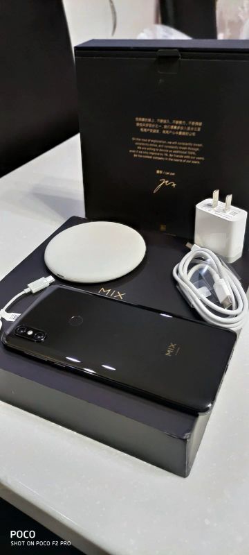 Лот: 16666562. Фото: 1. Xiaomi Mi Mix3 8/128. Смартфоны