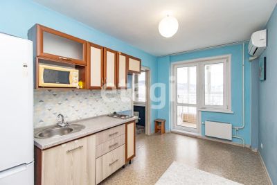 Лот: 25299141. Фото: 1. 1-комн. квартира , Красноярск... Квартиры, студии