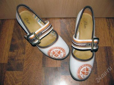 Лот: 334421. Фото: 1. Туфли на маленьком каблуке. Туфли
