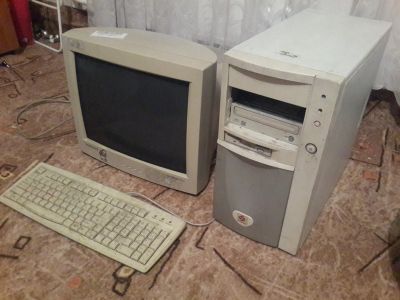 Лот: 14990598. Фото: 1. Старый компьютер. Компьютеры в сборе