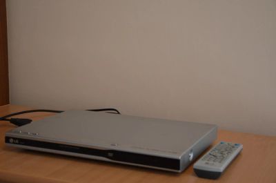 Лот: 3981850. Фото: 1. DVD-проигрыватель LG ds564x. DVD, Blu-Ray плееры