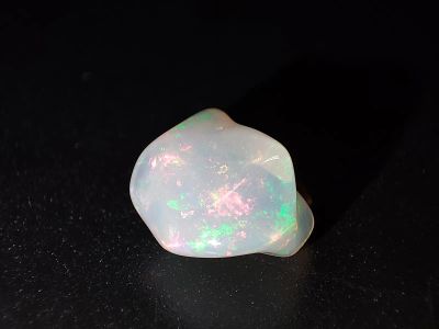 Лот: 20851354. Фото: 1. 5.14 ct. Опал фантазийный (Эфиопия... Драгоценные и поделочные камни
