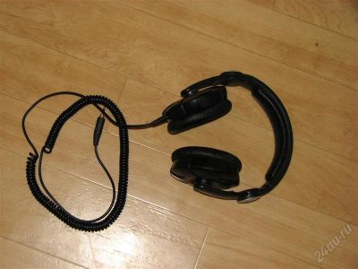 Лот: 1481019. Фото: 1. Наушники Sennheiser HD 215. Наушники, гарнитуры