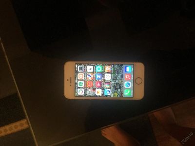 Лот: 5670496. Фото: 1. iPhone 5s gold 32gb последняя... Смартфоны