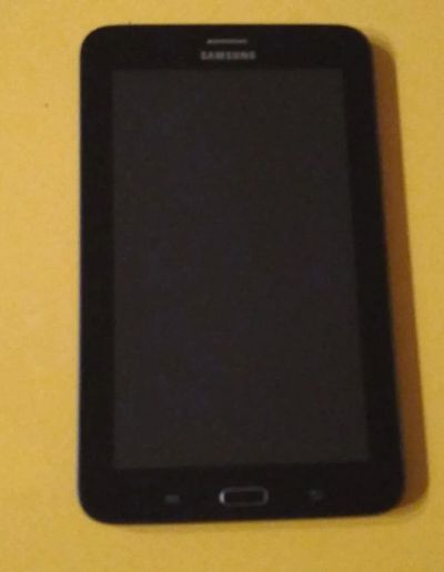 Лот: 10309187. Фото: 1. Планшет Samsung Galaxy Tab 3 Lite. Планшеты
