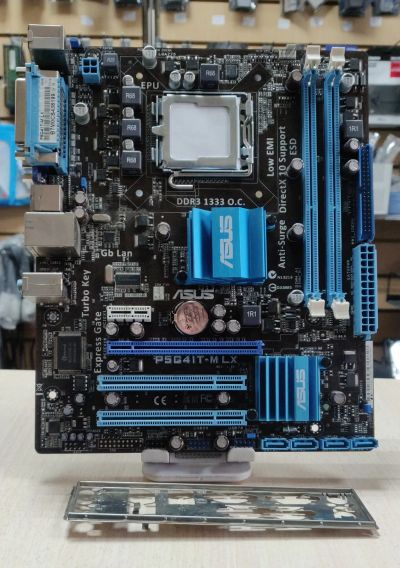 Лот: 20860402. Фото: 1. Мат. плата ASUS P5G41T-M LX/LGA775... Материнские платы