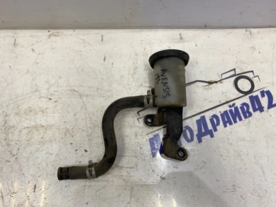 Лот: 21715568. Фото: 1. бачок сцепления toyota Avensis... Двигатель и элементы двигателя