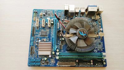 Лот: 20498706. Фото: 1. Комплект мат.плата H61M + Intel... Комплекты запчастей