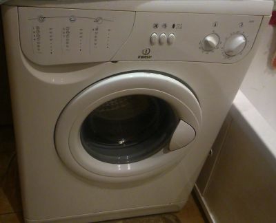 Лот: 2840716. Фото: 1. Стиральная машина Indesit W 63... Стиральные машины