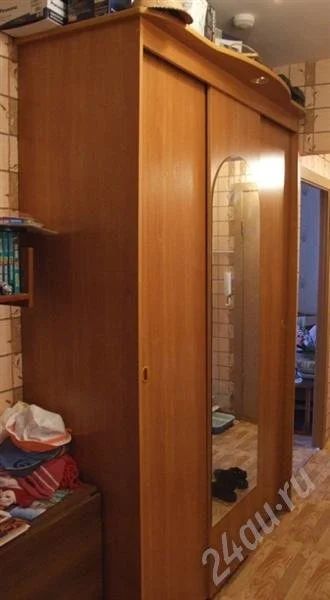 Лот: 407343. Фото: 1. Красивый шкаф с подсветкой - состояние... Гостиные, стенки, горки