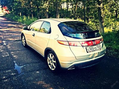 Лот: 5840748. Фото: 1. HONDA CIVIC 5D 2007г. Автомобили