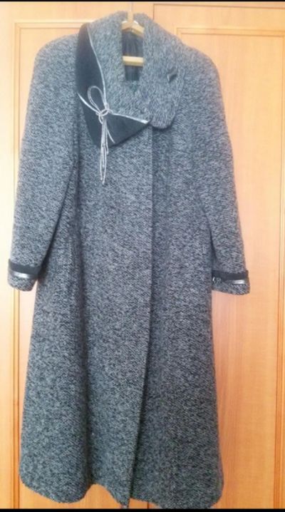 Лот: 23687103. Фото: 1. Пальто. Верхняя одежда