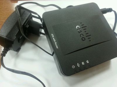 Лот: 7532814. Фото: 1. Адаптер VOIP телефонии Cisco SPA122. Маршрутизаторы (роутеры)