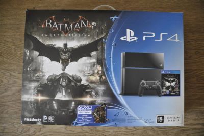 Лот: 8510949. Фото: 1. Sony PlayStation 4 500Gb + Batman... Игровые приставки, консоли
