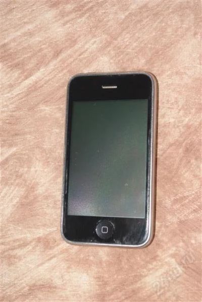 Лот: 1117671. Фото: 1. IPhone 3G 16Gb + док станция. Смартфоны