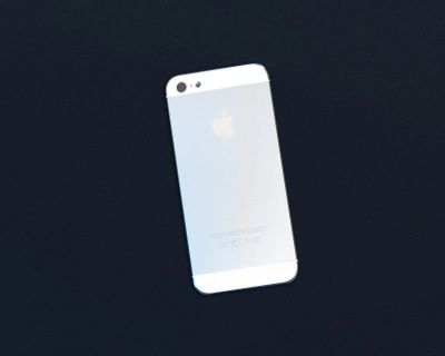 Лот: 19823602. Фото: 1. Корпус iPhone 5 белый (1 класс... Другое (запчасти, оборудование)