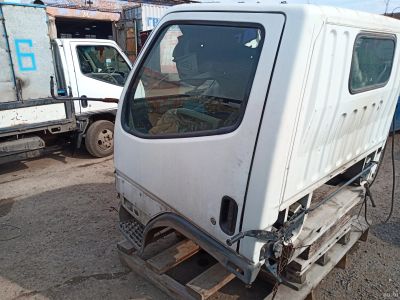 Лот: 13698766. Фото: 1. Кабина Mitsubishi Fuso Canter. Кузов