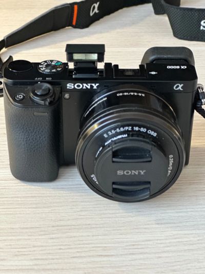 Лот: 19943545. Фото: 1. Фотоаппарат sony @6000. Цифровые компактные