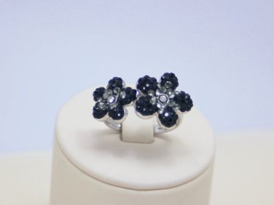 Лот: 14704725. Фото: 1. СЕРЕБРЯНОЕ КОЛЬЦО С КРИСТАЛЛАМИ... Кольца, перстни