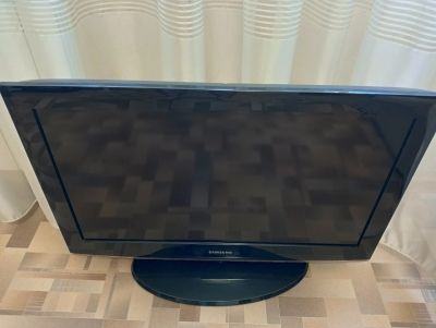 Лот: 25523714. Фото: 1. Телевизор Samsung LE32B450C4W... Телевизоры
