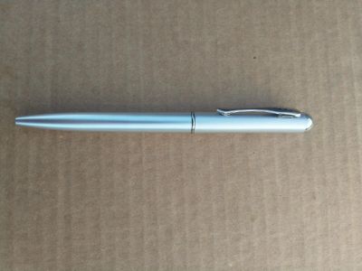 Лот: 19537787. Фото: 1. Ультрафиолетовая ручка с невидимыми... Ручки шариковые, перьевые
