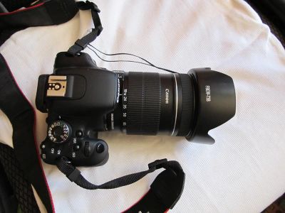 Лот: 4887958. Фото: 1. Зеркальный фотоаппарат CANON EOS... Цифровые беззеркальные со сменной оптикой