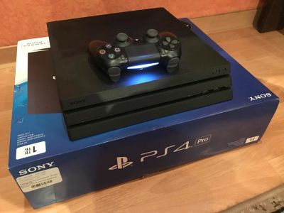 Лот: 6959724. Фото: 1. sony playstation 4 pro 1000gb... Игровые приставки, консоли