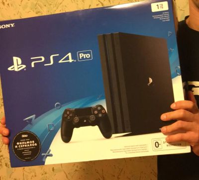 Лот: 8770316. Фото: 1. Sony PS4 pro. Игровые приставки, консоли