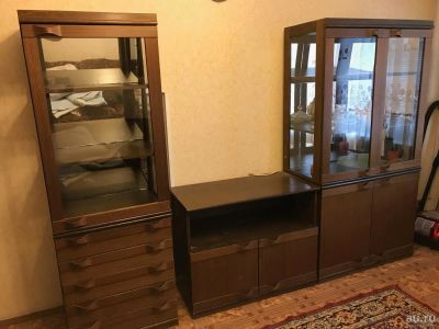 Лот: 9637423. Фото: 1. Сервант, шкаф, и тп и тд. Гостиные, стенки, горки