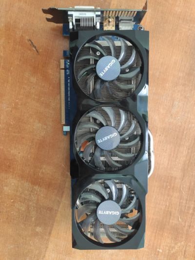 Лот: 18389542. Фото: 1. Видеокарта Gigabyte GTX570 1280... Видеокарты
