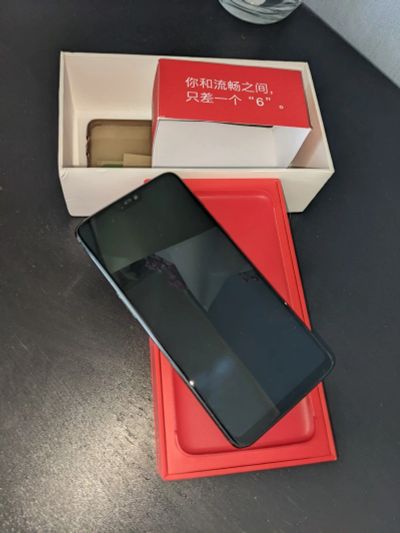 Лот: 19072992. Фото: 1. OnePlus 6 6/64. Snapdragon 845. Смартфоны