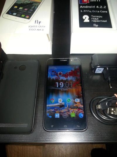 Лот: 5195374. Фото: 1. Срочно. Продам шустрый Fly IQ455... Смартфоны