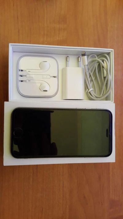 Лот: 8743760. Фото: 1. IPhone 6s 16gb Space Gray. Смартфоны