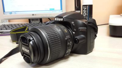 Лот: 9705830. Фото: 1. Nikon d3200 + 18-55 vr kit + сумка... Цифровые зеркальные