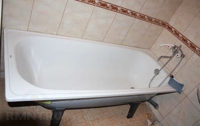 Лот: 9220890. Фото: 1. ванна от застойщика 160см.срочно... Ванны и комплектующие