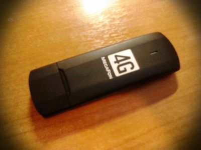 Лот: 6226550. Фото: 1. Megafon модем 4G+ M150-2 (черный... Беспроводные модемы