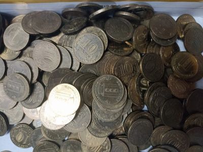 Лот: 24560354. Фото: 1. 10 рублей юбилейные 350 штук. Россия после 1991 года