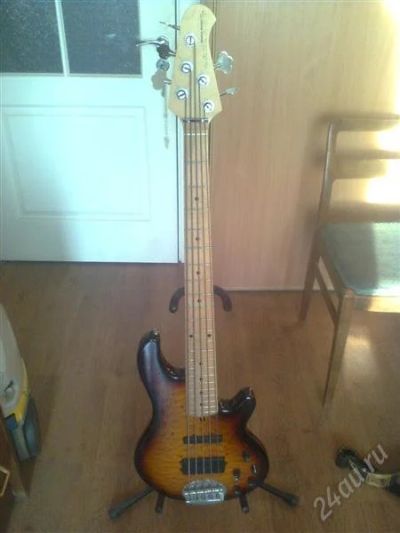 Лот: 2250971. Фото: 1. Lakland Skyline Deluxe 55-02. Гитары
