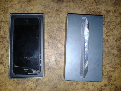 Лот: 4726379. Фото: 1. IPhone 5. Смартфоны