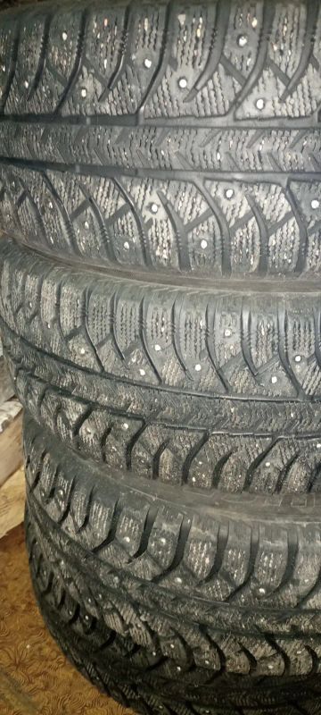 Лот: 20835473. Фото: 1. 195/60/15 Bridgestone Ice Cruiser-7000. Шины