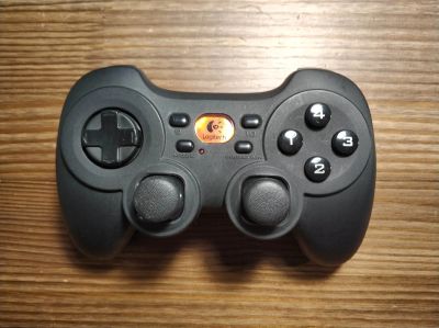 Лот: 21091496. Фото: 1. Геймпад Logitech Cordless Rumblepad... Аксессуары для игровых приставок, консолей, геймпады
