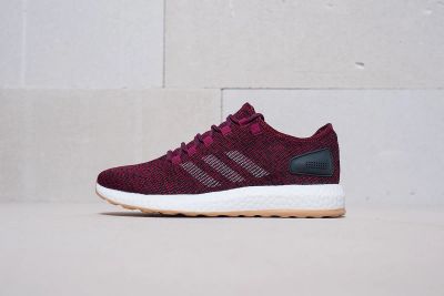 Лот: 11230752. Фото: 1. Кроссовки Adidas Pure Boost LTD... Кеды, кроссовки, слипоны