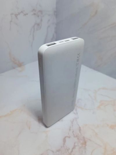 Лот: 20983732. Фото: 1. Внешний аккумулятор Xiaomi Redmi... Внешние, портативные аккумуляторы для смартфонов (Power bank)