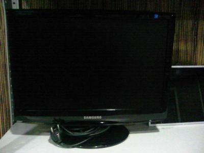 Лот: 6917214. Фото: 1. Samsung 933NW. ЖК-мониторы