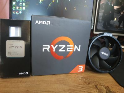 Лот: 19148076. Фото: 1. Ryzen 3 2200g. Процессоры