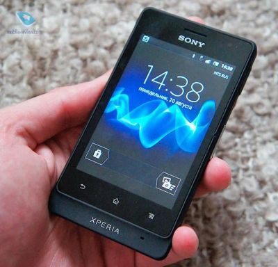 Лот: 3756081. Фото: 1. Sony Xperia GO ST27i Black. Противоударный... Смартфоны