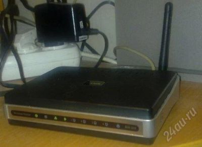 Лот: 2686582. Фото: 1. Отличный роутер D-link Dir-300. WiFi, Bluetooth адаптеры